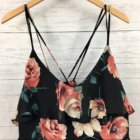Xhilaration floral criss cross dress NWT - Picture 2 of 7